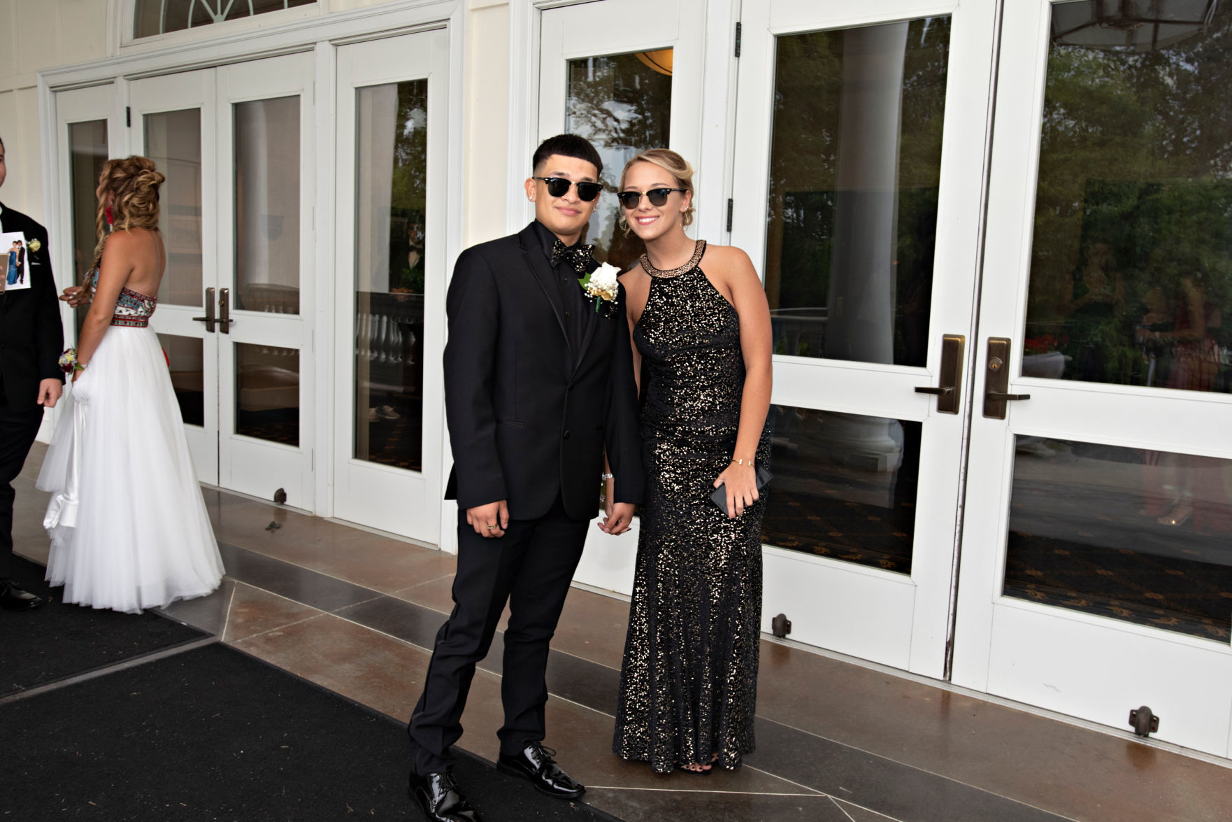 060819_gal_barnegatProm